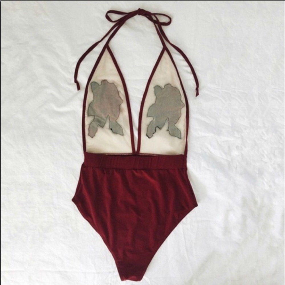 ♦️RESTOCKED♦️ Embroidered  Swimsuit/bodysuit - Picture 3 of 3